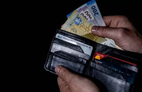 Milli Məclis bu şəxslərə maaş verəcək