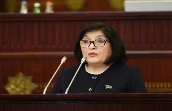 Sahibə Qafarova Rusiyaya gedir