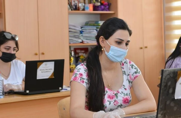Müəllimlərin NƏZƏRİNƏ: İşə qəbulda yeni mərhələ başlayır