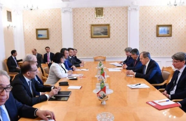 Kremlin “5 rayon blefi”: Sergey Lavrov erməniləri necə sakitləşdirir?  -  VİDEO