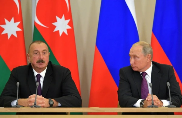Əliyevlə Putin telefonda danışdı