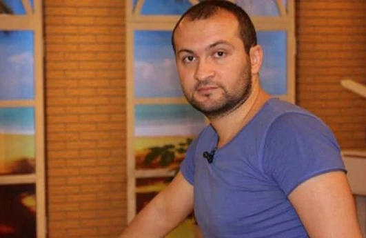 "Cəbhədən reportajlar hazırlayan həmkarlarımı görəndə paxıllıqdan çatlayıram" - Turan Ibrahimov