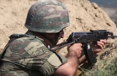 Ermənistanın Müdafiə Nazirliyi YALVARIR