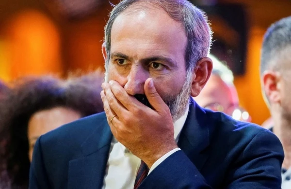 Paşinyan erməni əsgərlərinin döyüş meydanından qaçdığını etiraf etdi