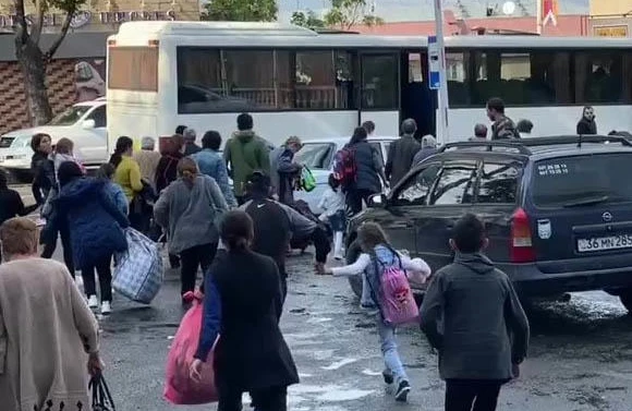 Ermənilər Xankəndini boşaldır - TƏXLİYƏ BAŞLANIR