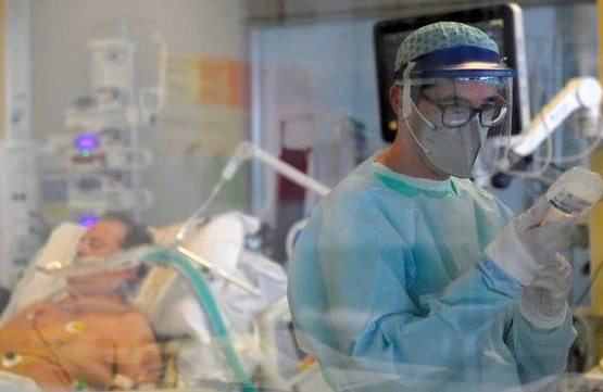 Koronavirus Ermənistanı çökdürdü: Rekord sayda yoluxma var