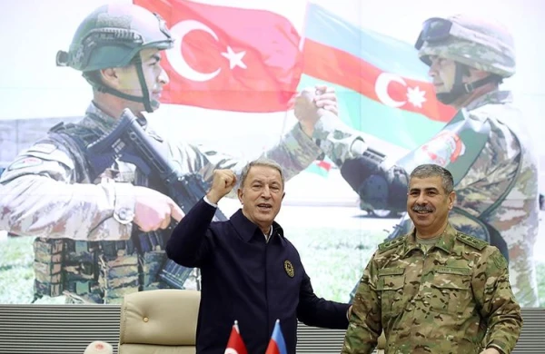Azərbaycan və Türkiyə Müdafiə nazirlərinin görüşü keçirilib