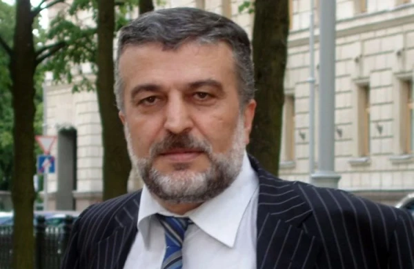 Azərbaycan həbsxanasında dəhşət: Vətənə xəyanətə görə tutulan xain Şuşanın xəbərini eşidən kimi özünü öldürdü