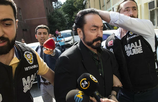 Adnan Oktar üçün "QARA GÜN": 1365 ilə qədər həbs cəzası tələb olundu