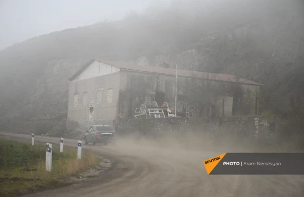 Şuşa yolu döyüşlərdən sonra  - ŞƏRHSİZ FOTOLAR