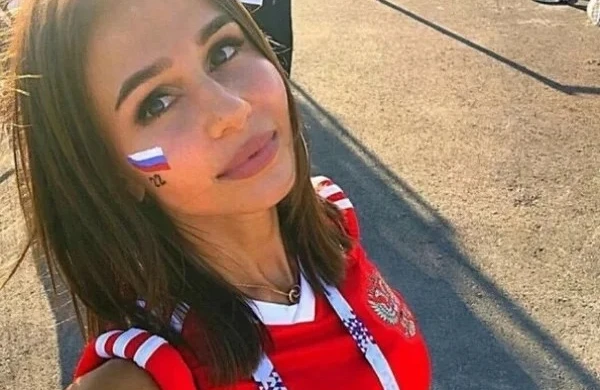İntim videoya görə futbolçu ailəsi dağılır