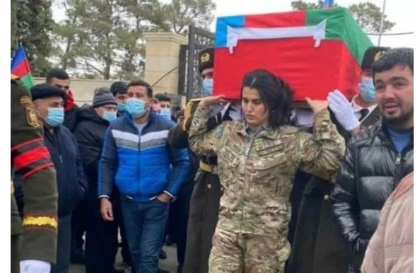 Ərini və qardaşını Vətən müharibəsində şəhid verən Azərbaycan qadını