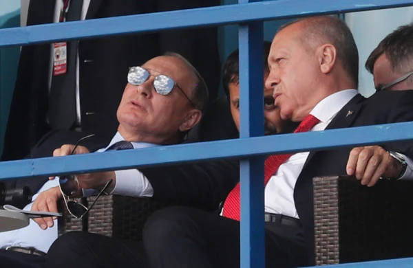 Ərdoğan Putini necə razı salır? - İnanılmaz siyasi gedişlər...