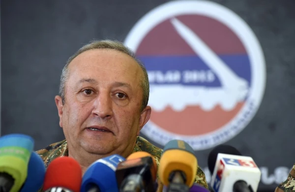 Ermənistanın keçmiş baş qərargah rəisi “metallolom” satırmış