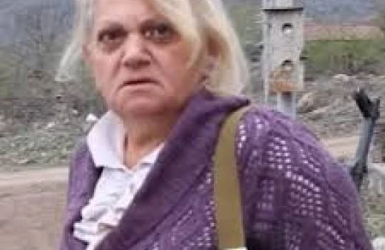 "Bu son deyil, biz geri dönəcəyik” - Laçının Zabux kəndindəki silahlı erməni arvad -VİDEO
