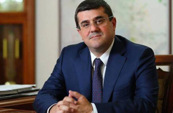 Arutyunyanın Rusiyaya səfərinin şok pərdəarxası