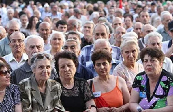 Ermənistan ŞOKDA! Əhalinin sayı sürətlə azaldı