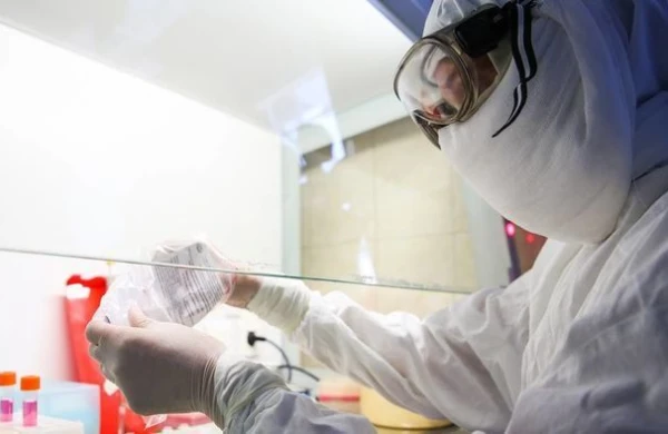COVİD-19 virusundan sağalmaq üçün nə qədər pul lazımdır? – Həkim və koronavirus xəstəsindən AÇIQLAMA