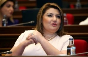 Erməni deputat: Azərbaycan hərbçiləri Vardenis restoranlarından birində nahar ediblər