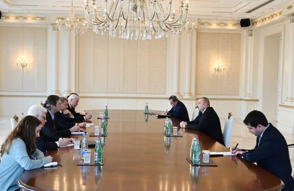 Prezident  Minsk qrupunun  həmsədrlərini qəbul edib