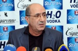 "Zabilərimizdən biri Akopyanı güllələmək istəyib..."