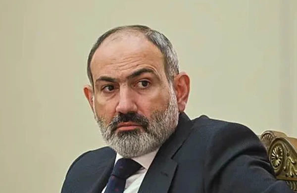 Paşinyan Rusiyaya gedir