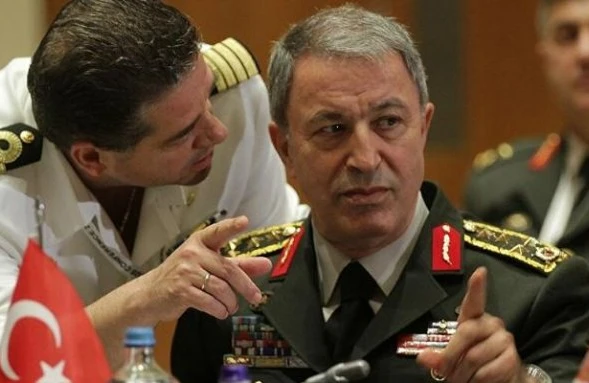 "Türkiyə hərbi gəmilərin keçməsinə icazə verməyəcək" - Hulusi Akar