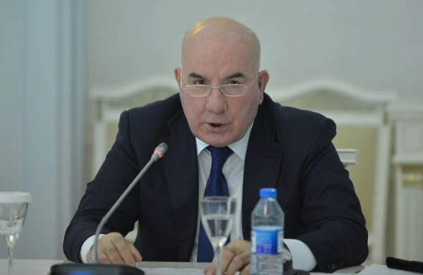 Elman Rüstəmova yeni vəzifə verildi
