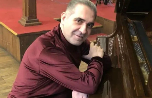 Nurlan Əzizbəyli əməliyyatdan sonra bu hala düşdü - günü-gündən arıqlayır - FOTO