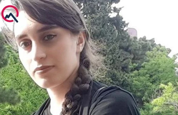 Özünü tüfənglə öldürən Aysunun fotosu yayıldı - ŞOK DETALLAR