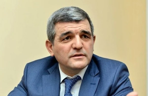“Pensiya yaşı birmənalı şəkildə azaldılmalıdır” - Deputat