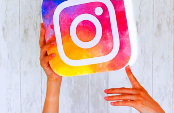 “Instagram”da ən çox izlənilən şəxslər – SİYAHI