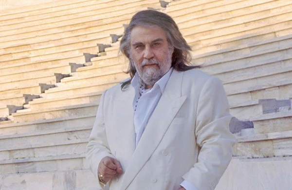 Vangelis dünyasını dəyişdi