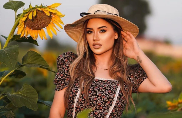 Tanınmış influenser Aysel Şükür "Location" klubdan yenidən şikayətçi olub.