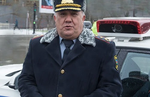 Vaqif Əsədov təqaüdə göndərildi