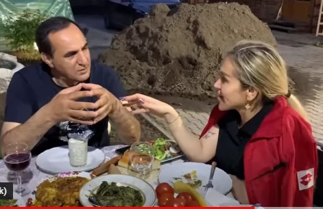 Manaf gecə vaxtı Rəqsanə gilə qonaq gəldi - VİDEO