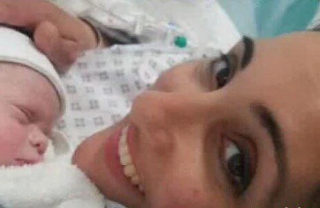 Flora Kərimovanın yeni doğulan nəvəsinin FOTOları