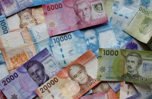 Maaş kartına səhvən 165 milyon yüklədilər, pulu götürüb aradan çıxdı