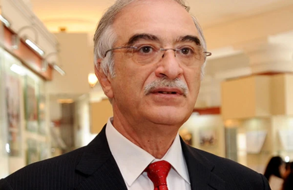 Özündən 12 il böyük qadınla evləndi,Müslüm Moqamayevlə düşmən düşdü -Polad Bülbüloğlu haqda bilmədiklərimiz