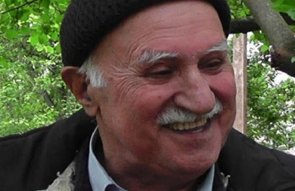 Əməkdar artistin qəbrinin üstünü götürən yoxdur - VİDEO