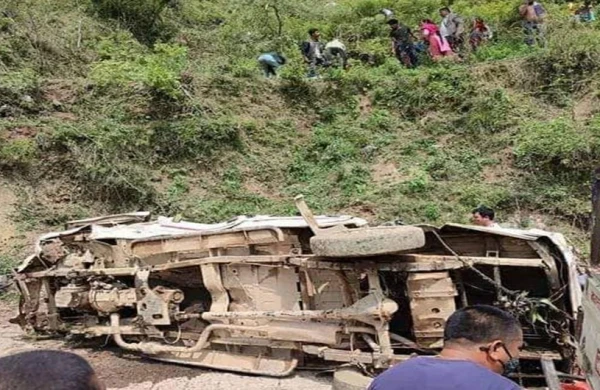 Avtobus qəzaya uğrayıb, 13 nəfər ölüb, daha 19-u yaralanıb