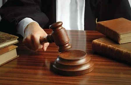 Bakıda vəzifəli şəxsə qarşı FIRILDAQ