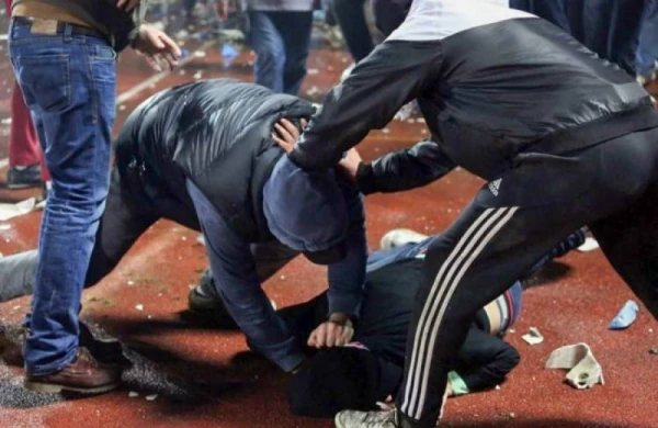 Cəlilabadda kütləvi dava olub, biri yeniyetmə olmaqla üç nəfər xəsarət alıb