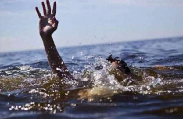 15 yaşlı oğlan dənizdə batdı