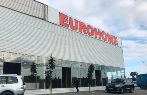 “EuroHome”da dəhşət - Kombi satanı öldürdülər