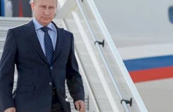 Putin Tehrana gəldi