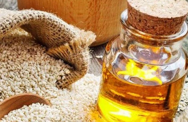 İbn Sinanın da istifadə etdiyi KÜNCÜT YAĞININ FAYDALARI