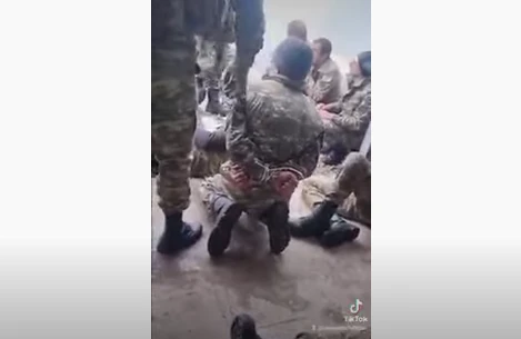 Əsir götürülən ermənilər görün kimlər imiş - VİDEO