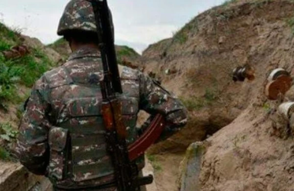 Главнокомандующий Армении потерял своих солдат и не может их найти ЗАМЕТКИ НА ПОЛЯХ