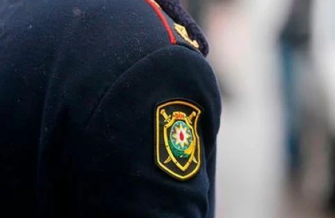 Azərbaycanda polis mayoru özünü asdı